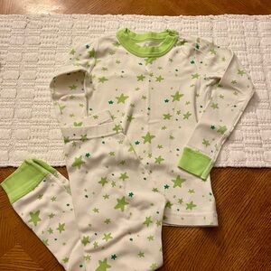 Hanna Andersson Green Star Kids Pajama Set